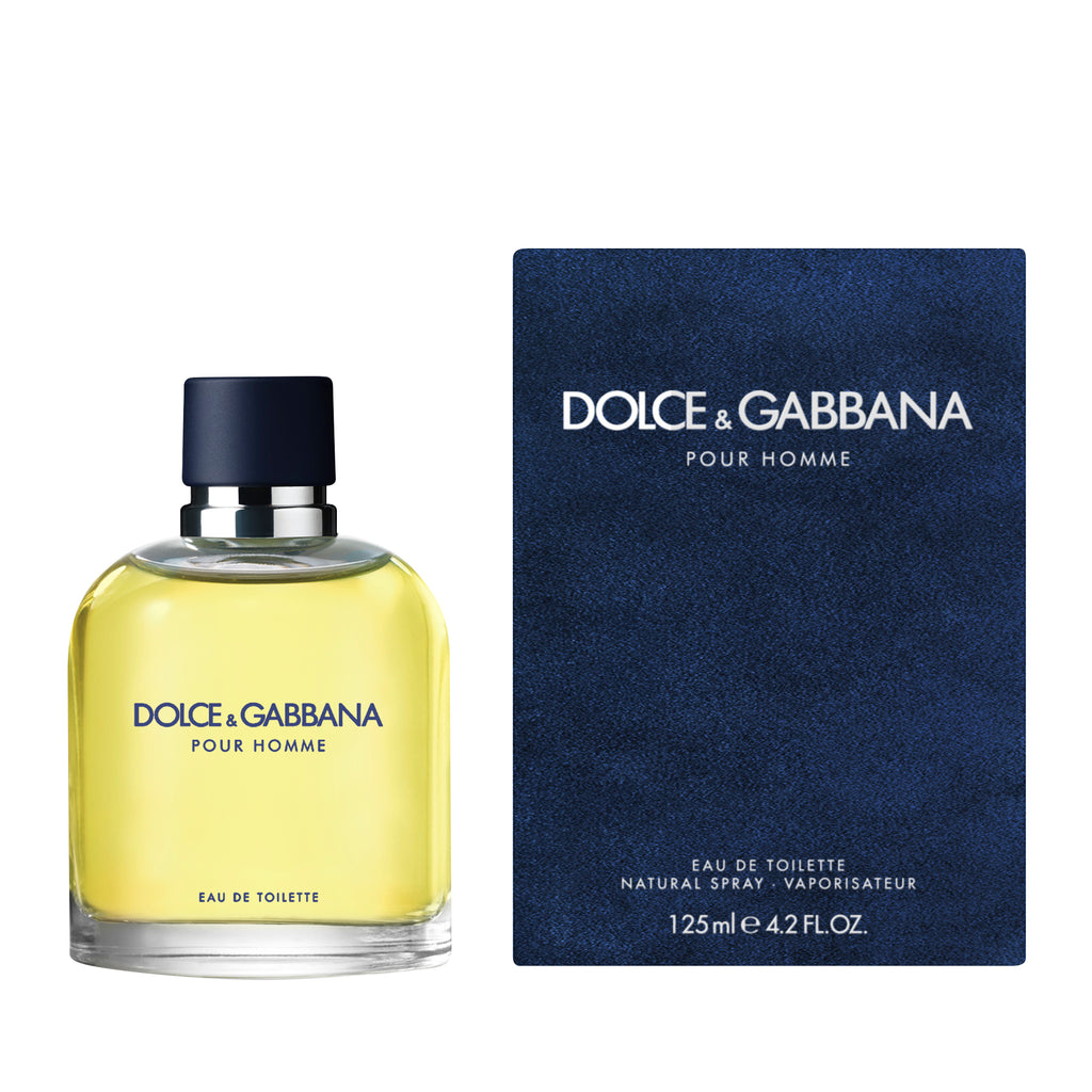 Domenico Dolce and Stefano Gabbana have dedicated their classic perfume, Dolce&Gabbana Pour Homme, to the elegance and style of the Italian man. An olfactory portrait, essential to that Mediterranean Latin lover, who is able to project into the collective imagination the iconic power of irresistible sex appeal and tenderness.