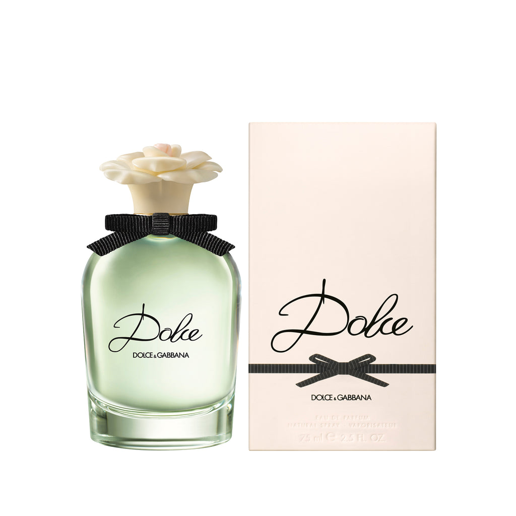 Feminine and fresh, Dolce Eau de Parfum embodies the delicate balance between timeless craftsmanship and innovation in the art of perfumed composition. Dolce is a personal touch, your signature scent. It epitomises the simplicity of a result obtained thanks to a complex process: the same one needed to create a finely-embroidered dress.