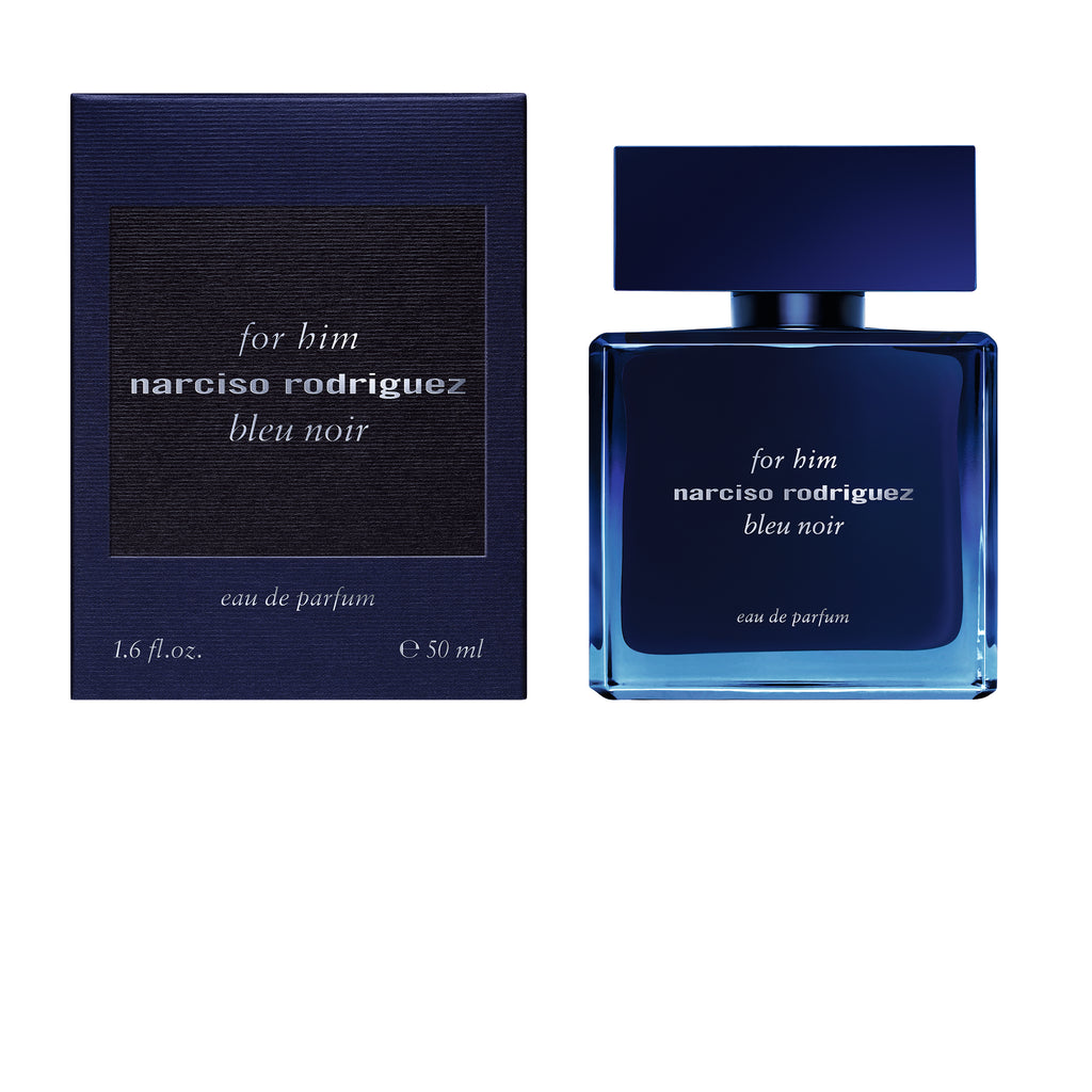 narciso rodriguez introduces bleu noir eau de parfum, the supreme complement to bleu noir eau de toilette.  Both bleu noir fragrances convey the sense of duality found in masculinity with clarity, depth and a distilled elegance.  They also personify the signature duality at the heart of narciso rodriguez’s addictive fragrance line.
