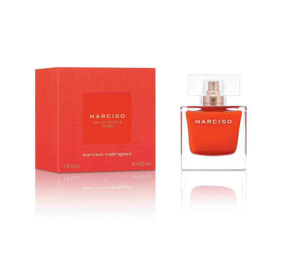 NARCISO eau de toilette rouge lends a sly sensuality to the mystery of attraction. The new bottle echoes the mystery and the magic within the new fragrance while a palette reversal transforms it.
